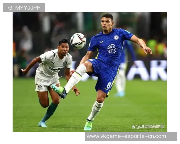 意甲焦点战曼城与切尔西握手言和乌龙球引发争议判罚全场沸腾