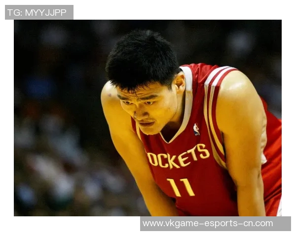 浓眉与姚明的完美组合探讨篮球巨星的高度与技术之美