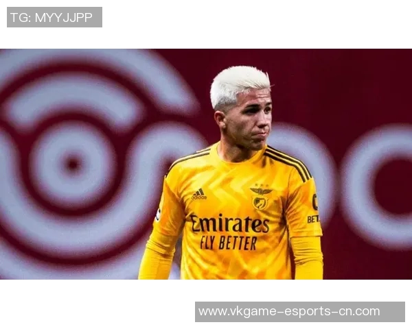 本菲卡狂胜切尔西五球大捷红牌事件引发全场热议与十大精彩进球回顾