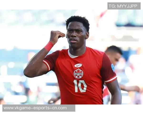 世界杯激战曼联与那不勒斯平局乌龙球引发全场争议与热议