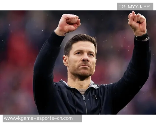 国王杯激战皇马逆转里昂争议判罚引发全场热议 国王杯激战皇马逆转里昂争议判罚引发全场热议