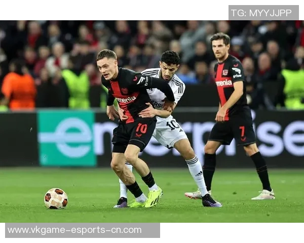 欧联杯精彩对决利物浦3-0战胜AC米兰帽子戏法引发转会热议